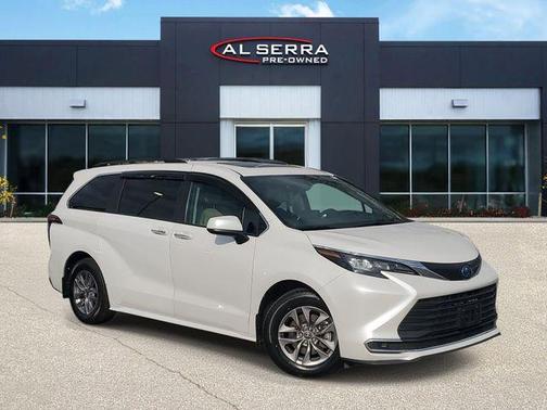 Wind Chill Pearl 2024 Toyota Sienna LE