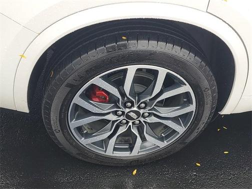 2025 Cadillac XT6 Sport AWD