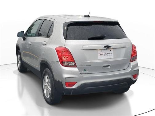 2022 Chevrolet Trax LS
