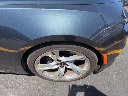 Shadow Gray Metallic 2023 Chevrolet Camaro 2SS