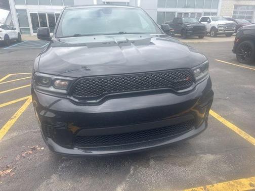 DB Black Crystal Clearcoat 2022 Dodge Durango SXT