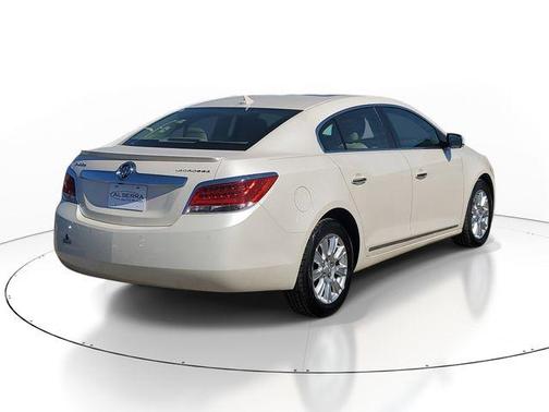White Diamond Clearcoat 2013 Buick LaCrosse Leather