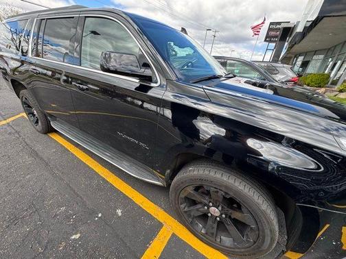 Onyx Black 2016 GMC Yukon XL SLE