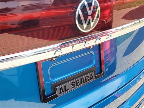 2025 Volkswagen Atlas Cross Sport 2.0T SEL Premium R-Line