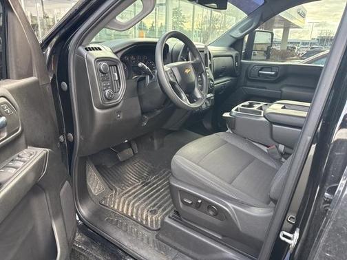 2024 Chevrolet Silverado 2500 Custom