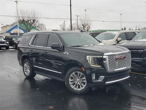 2021 GMC Yukon SLT