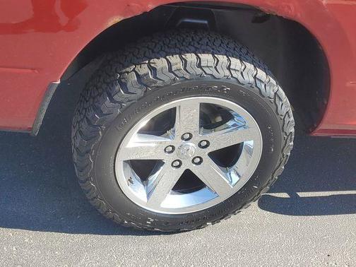 Deep Cherry Red Crystal Pearlcoat 2013 RAM 1500 Tradesman/Express