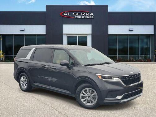 Metal 2024 Kia Carnival LX