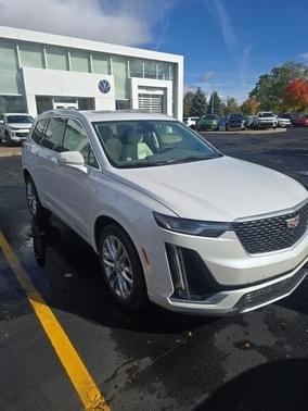 2023 Cadillac XT6 Premium Luxury AWD