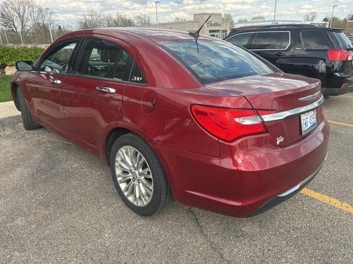 2011 Chrysler 200 Limited
