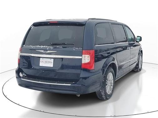 2015 Chrysler Town & Country Touring-L