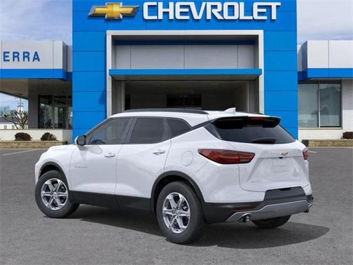 2025 Chevrolet Blazer LT