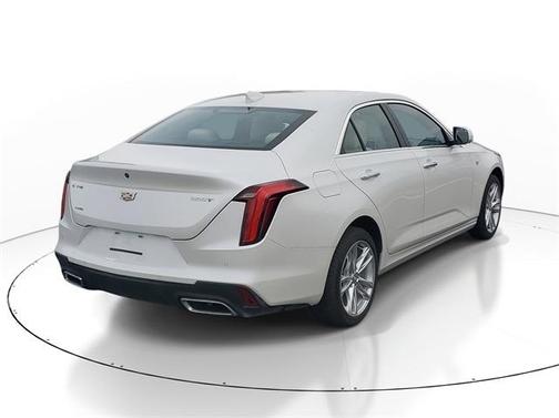 2025 Cadillac CT4 Luxury