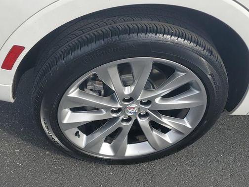 White Frost Tri-Coat 2023 Buick Envision Avenir