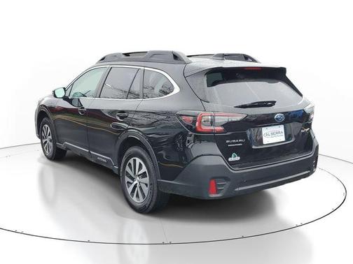 Crystal Black Silica 2022 Subaru Outback Premium