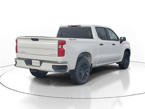 2024 Chevrolet Silverado 1500 Custom