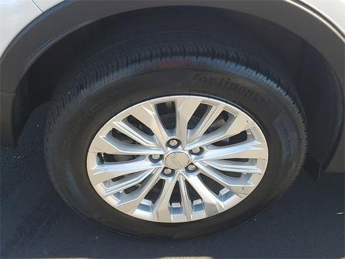 2024 Cadillac XT4 Luxury