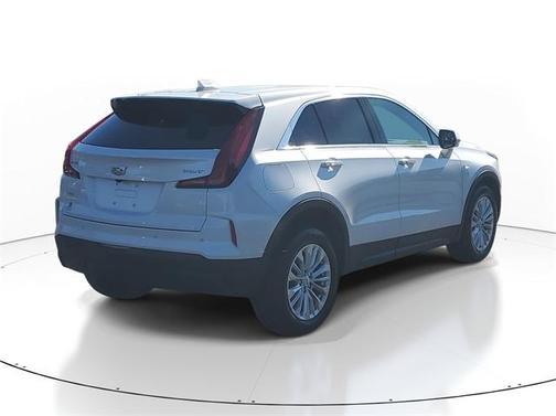 2024 Cadillac XT4 Luxury