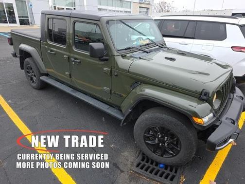 2023 Jeep Gladiator Sport