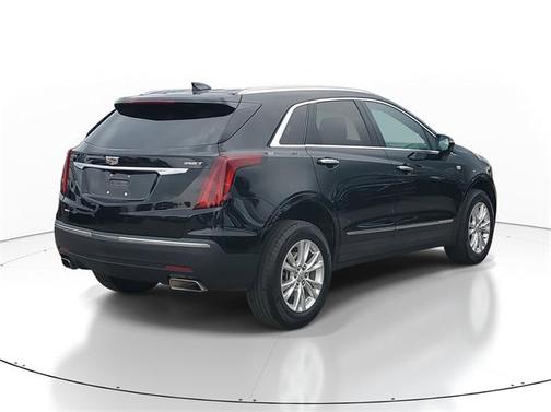 2022 Cadillac XT5 Luxury