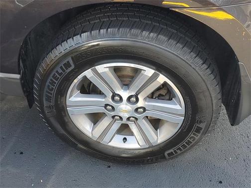 2017 Chevrolet Traverse 2LT
