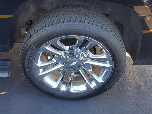 2019 Chevrolet Suburban Premier