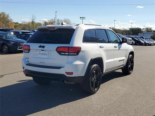2021 Jeep Grand Cherokee Laredo