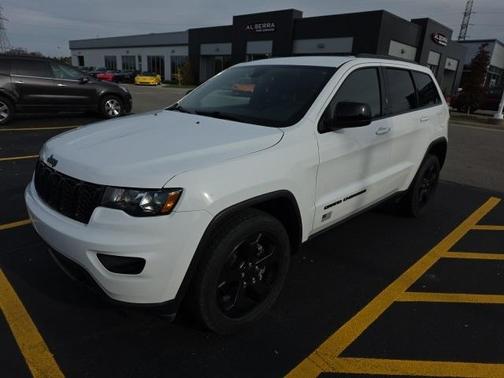 2021 Jeep Grand Cherokee Laredo