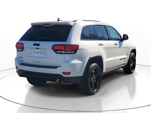 2021 Jeep Grand Cherokee Laredo