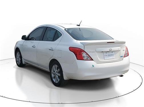 2014 Nissan Versa 1.6 SL