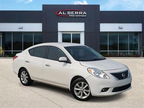 2014 Nissan Versa 1.6 SL