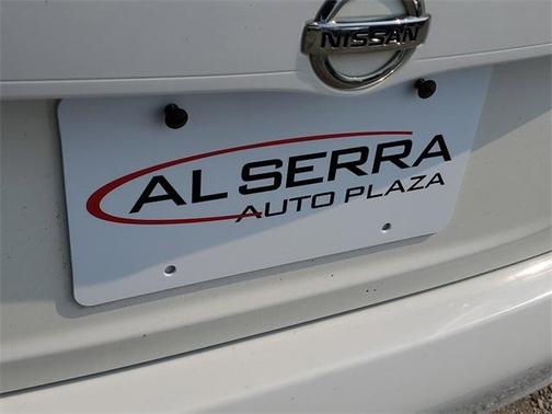 2014 Nissan Versa 1.6 SL