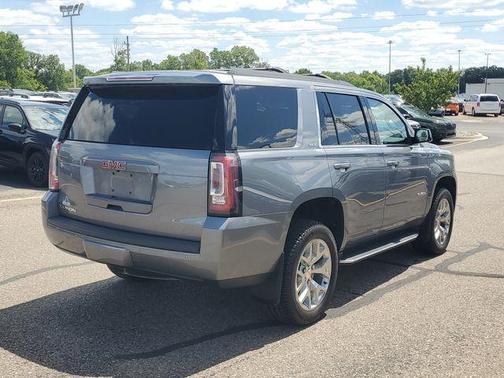 Satin Steel Metallic 2019 GMC Yukon SLE