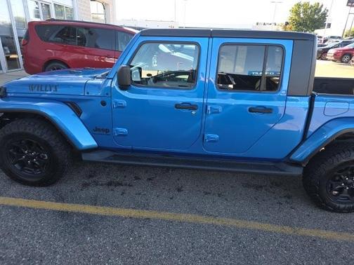 2021 Jeep Gladiator Sport