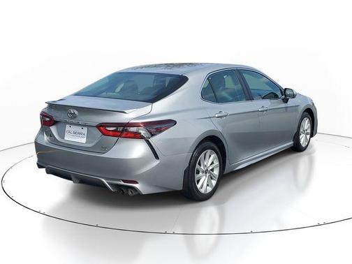 Silver 2023 Toyota Camry SE