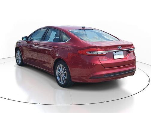 Ruby Red Metallic 2017 Ford Fusion SE