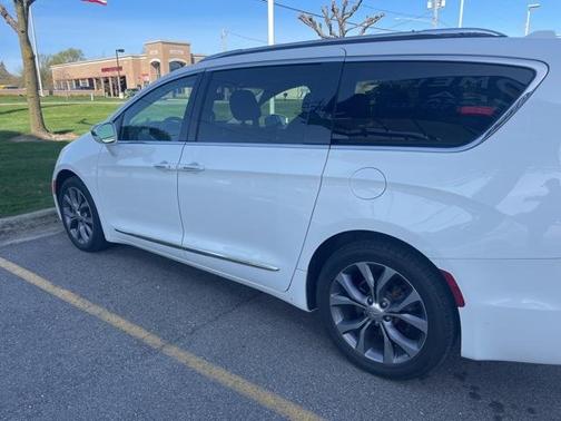 2019 Chrysler Pacifica Limited