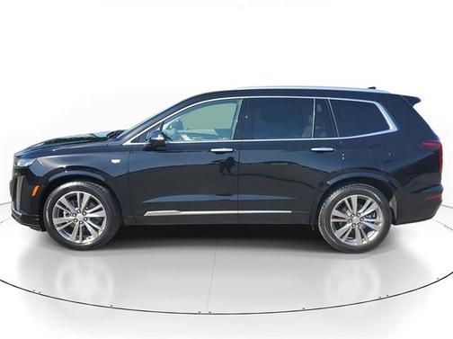 2022 Cadillac XT6 Premium Luxury FWD
