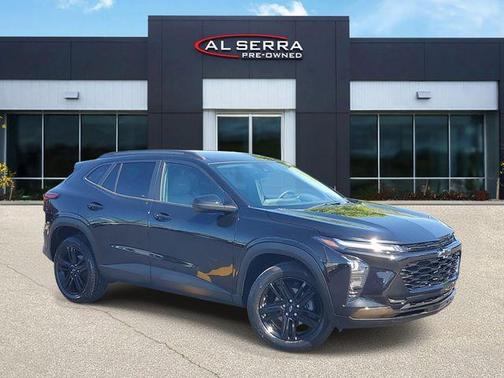 Mosaic Black Metallic 2025 Chevrolet Trax ACTIV