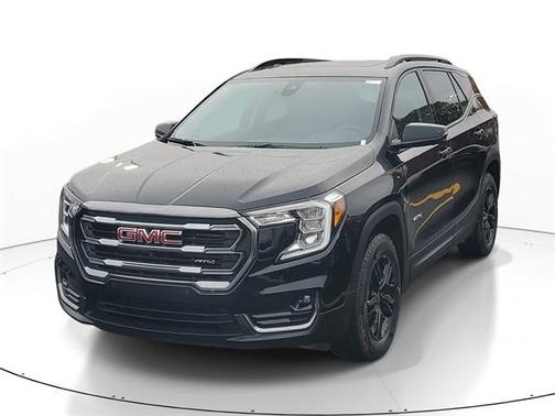 2024 GMC Terrain AT4