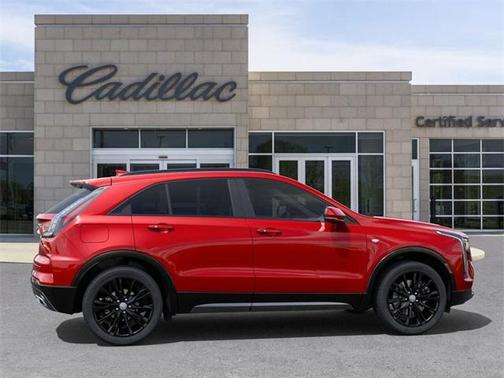 2025 Cadillac XT4 Sport