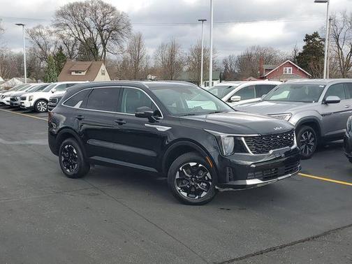 Ebony Black 2025 Kia Sorento S