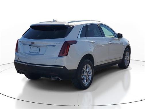 2023 Cadillac XT5 Luxury