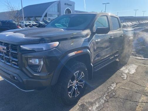 2023 GMC Canyon AT4