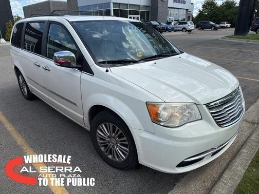 2013 Chrysler Town & Country Touring-L