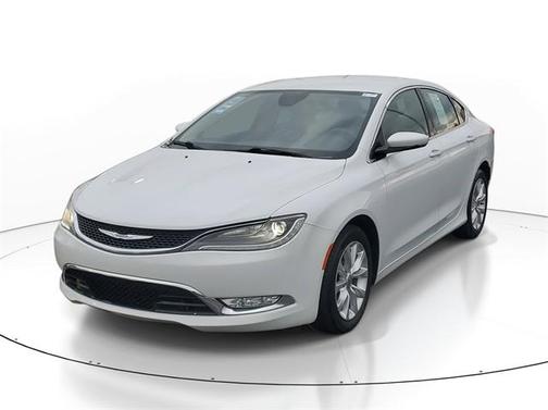 2016 Chrysler 200 C