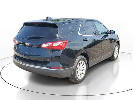 Mosaic Black Metallic 2019 Chevrolet Equinox 2LT