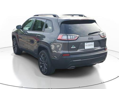 Granite Crystal Clearcoat Metallic 2021 Jeep Cherokee Latitude Lux