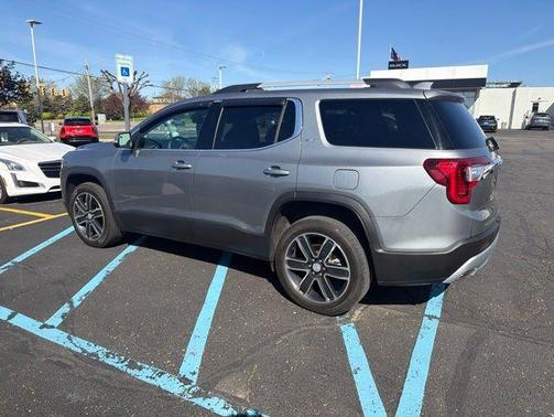 Sterling 2023 GMC Acadia SLT