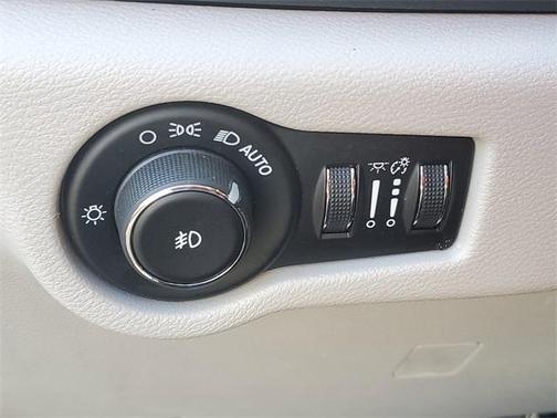 2018 Chrysler Pacifica Touring-L Plus